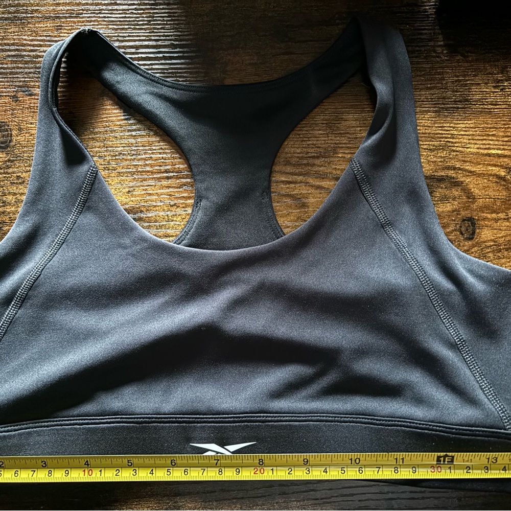 Reebok ID Train Racer Bra - Picture 9 of 10